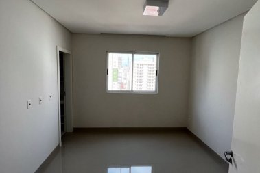 V3015 apto 3 dorm. Sendo 2 sutes, 2 vagas de gara