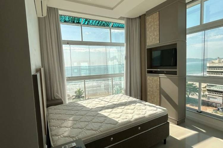 TE3000 APARTAMENTO MOBILIADO COM TERRA�O PARA VEND