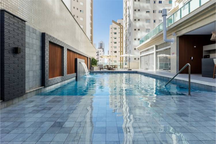 TE3002 APARTAMENTO COM TERRA�O PARA VENDA, 200 MTS