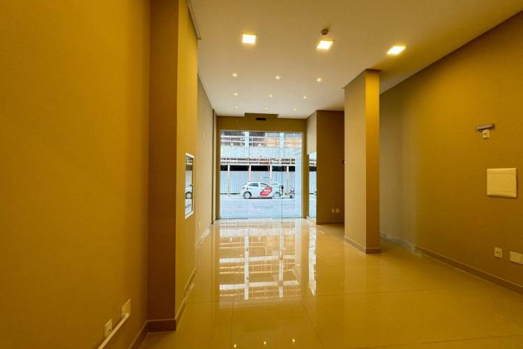 SC0021 SALA COMERCIAL PARA VENDA, TEM 92M�, 400 MT