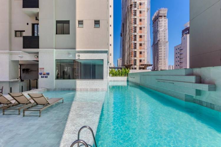 V3210 IM�VEL PARA VENDA COM 3 SUITES, 250 MTS DO M