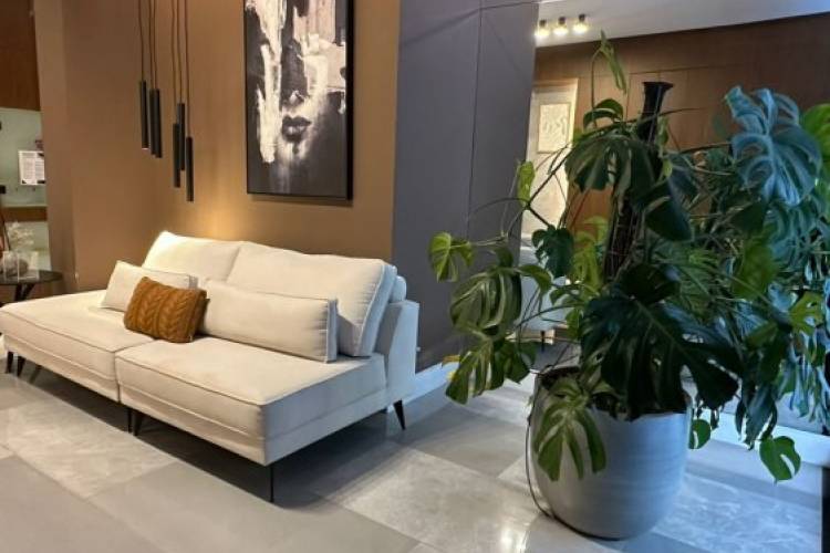 V3228 IM�VEL PARA VENDA, QUADRA MAR EM MEIA PRAIA 