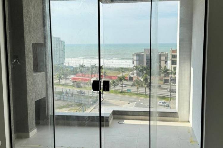 V2123 IM�VEL PRONTO A VENDA, 2 SUITES, 200 MTS DO 