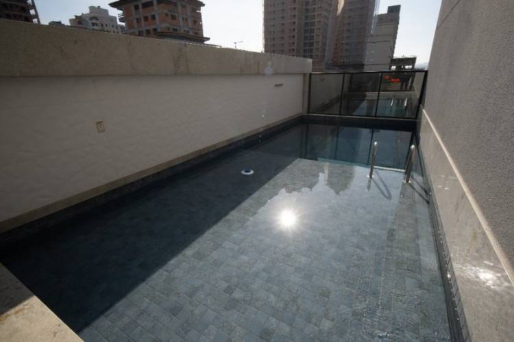 V3244 IM�VEL NOVO � VENDA, 400 MTS DO MAR EM PEREQ